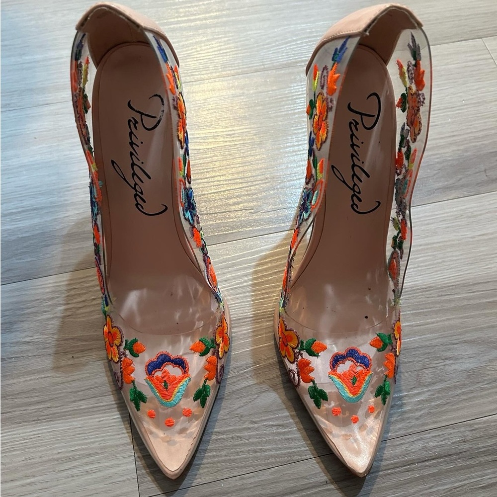 Clear, embroidered beige, privileged brand, high heeled shoes - Picture 2 of 4